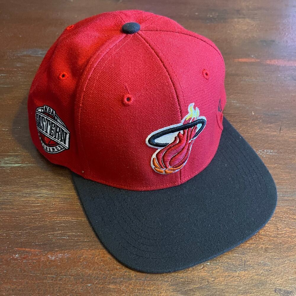 Miami Heat NBA EASTERN CONFERENCE Snapback Hat By '47 Brand One Size